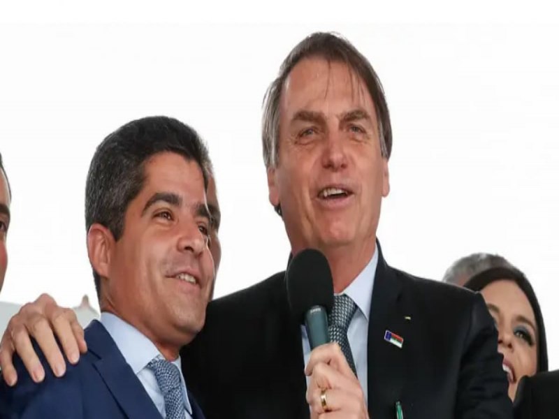 Volta de Donald Trump refora Bolsonaro e liga alerta para ACM Neto em 2026